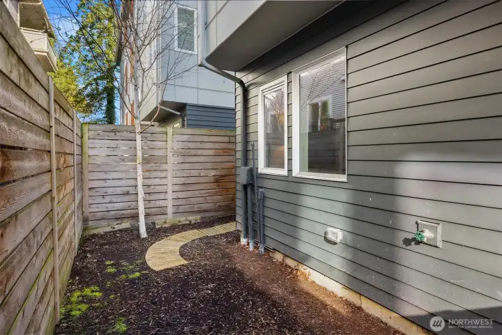 Another view of the secure back yard.
