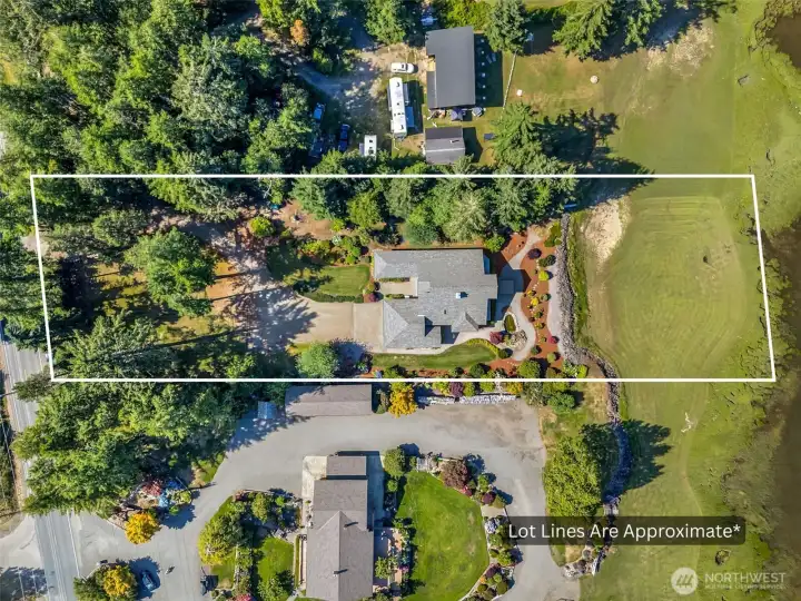 Overhead property boundary view illustrating the expansive homesite, privacy, and exceptional waterfront setting.
