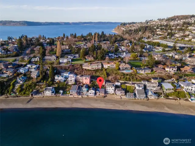 You're own private beach right in your backyard.