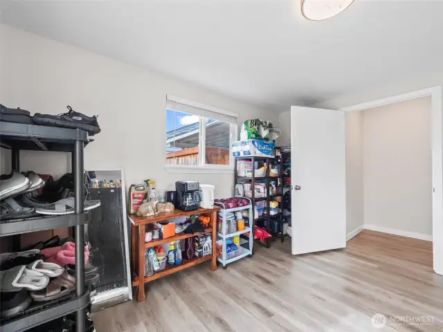 Utility Room/ Pantry/ Bonus Room