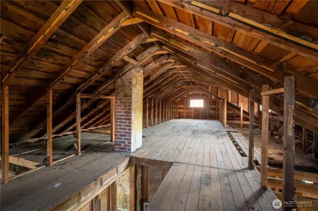 Future primary suite.