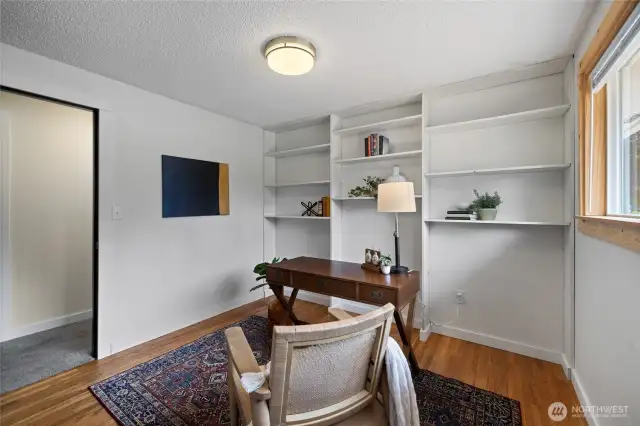 Built in Shelving