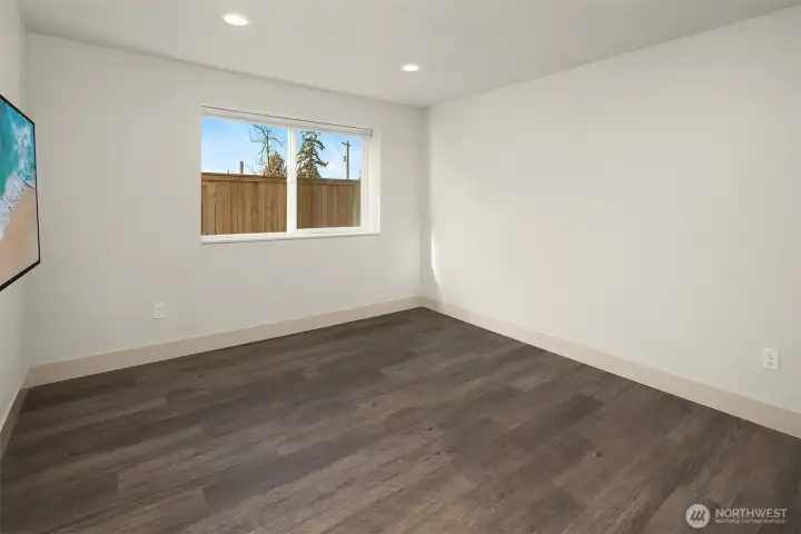 5th bedroom