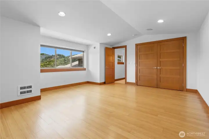 Upstairs 3rd bedroom