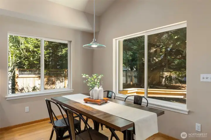 Dining area off kitchen