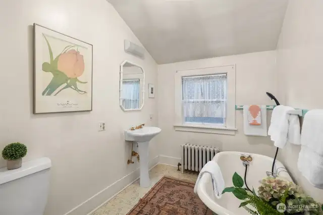 Full bathroom upstairs