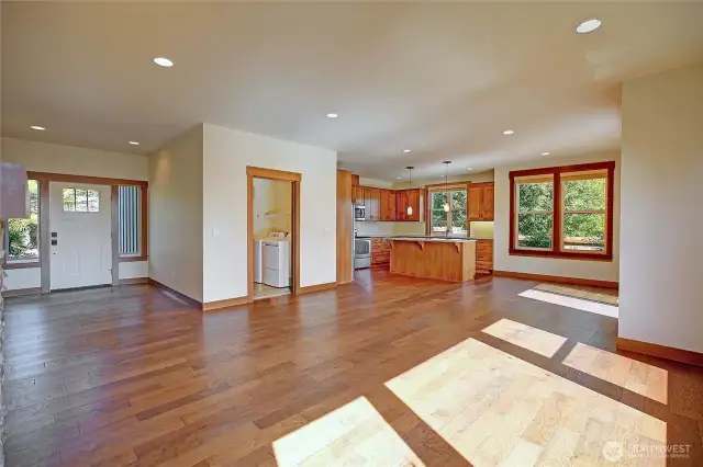 Great Room is Light and Bright~