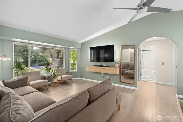 Beautiful huge bay window! Light infused room - welcoming and warm!