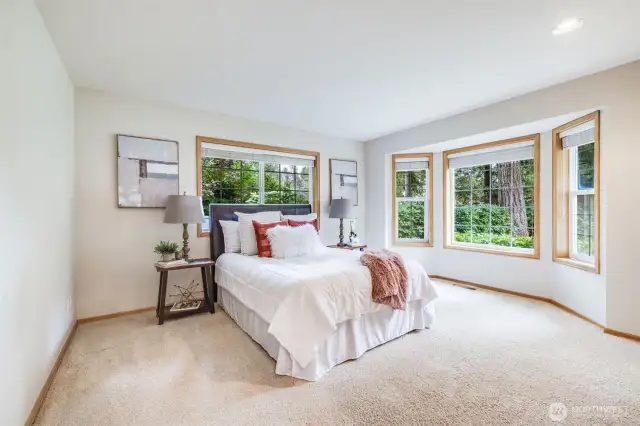Guest bedroom.