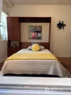 Possible to build a loft bed since ceilings are so tall!
