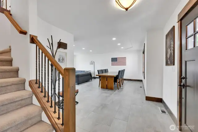 Front foor entry to upstairs