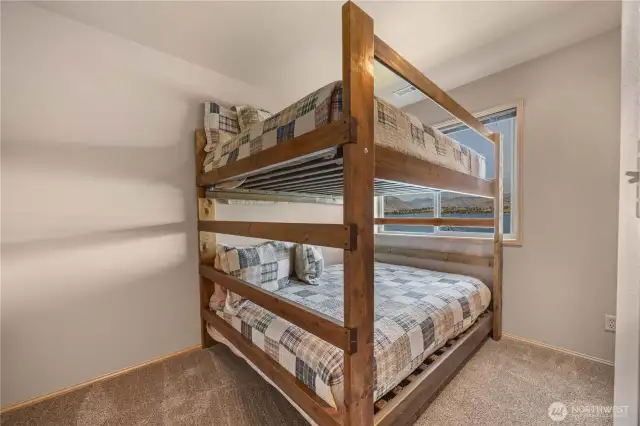 Guest Room 2