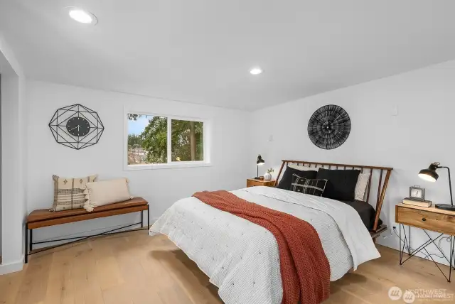 Bedroom - main
