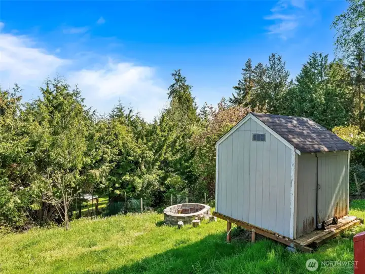 Storage shed