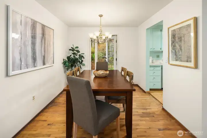 Dedicated dining area with classic charm and easy access to the kitchen—ideal for gatherings both large and small.