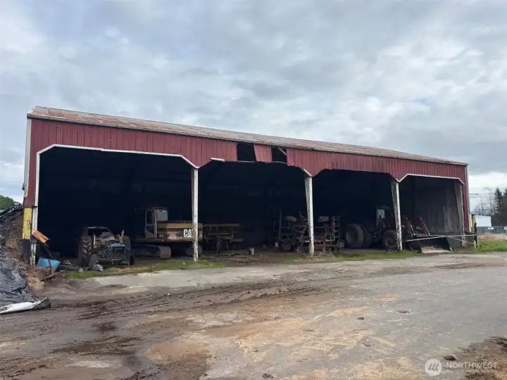 Covered building to store large equipment.