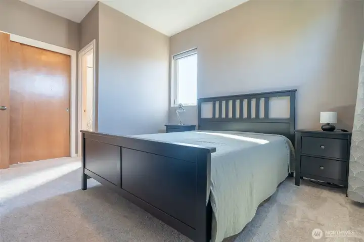 Upstairs guest bedroom