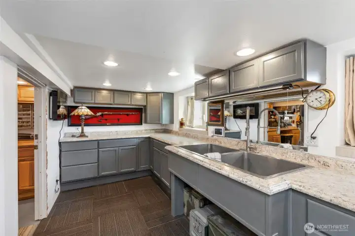 other view of workshop area