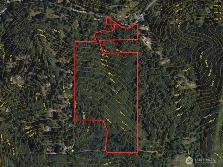 Overhead view with approximate boundaries in red and approximate terrain contours.