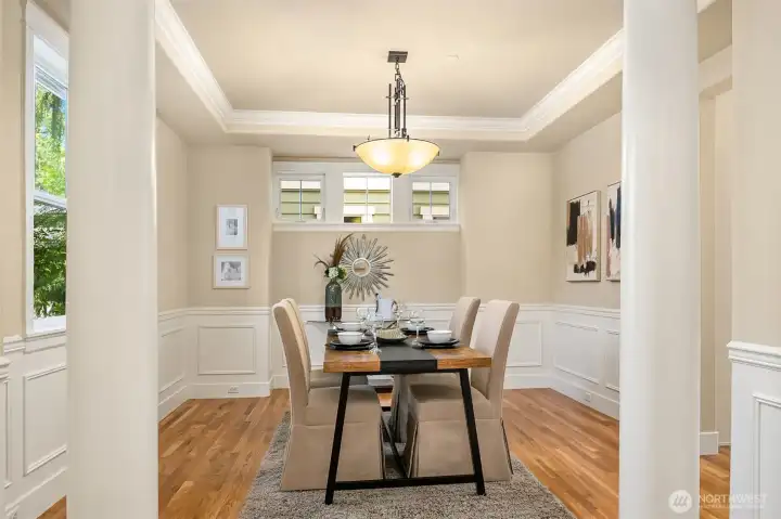 Multi-functional dining or flex space