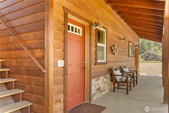 Access dedicated gear room for all your Methow adventures through door. ADU stairwell on left.