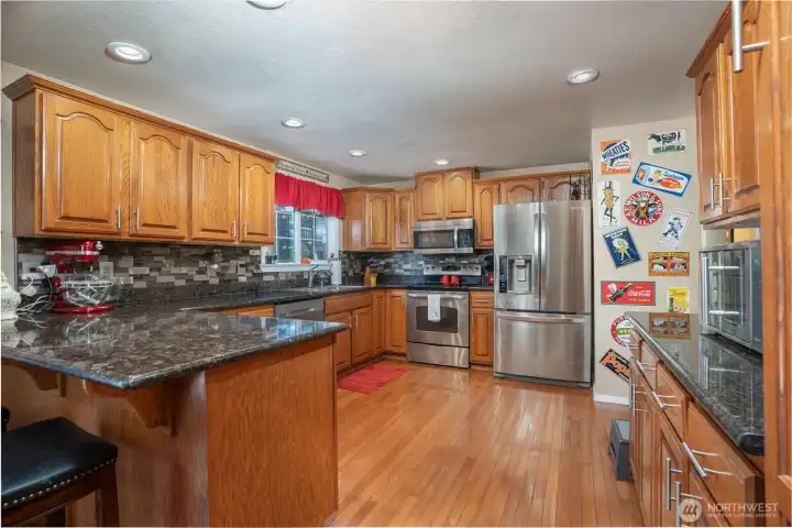 Look at that lovely slab granite.