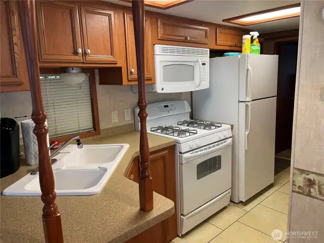 Full size appliances