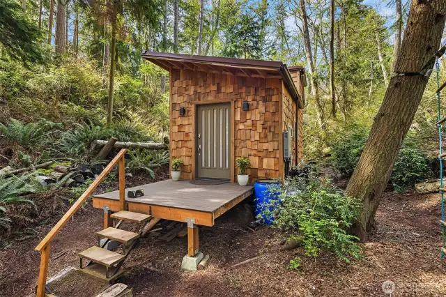 Very private and yet not remote feeling. The Owls will serenade you at night!