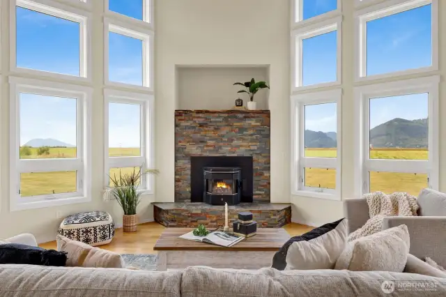 The best westerly views and the cozy pellet stove