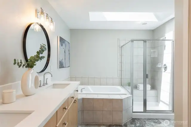 Soaking Tub with Updated Quartz Countertops