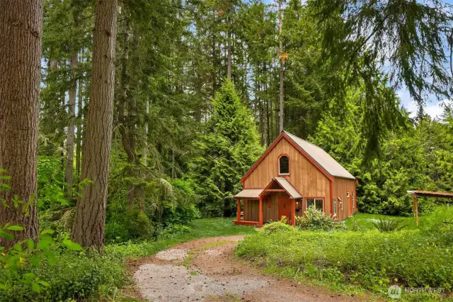 A cozy setting for a rental, or multi-generational living. Completely separate from the main house.
