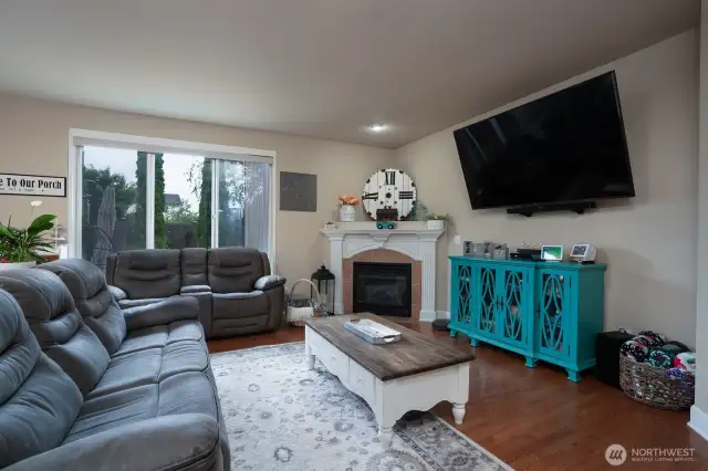 Lots of natural light coming into the living room.