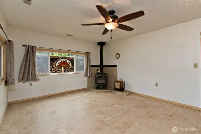 Family room or optional living room for 1 bed ADU.