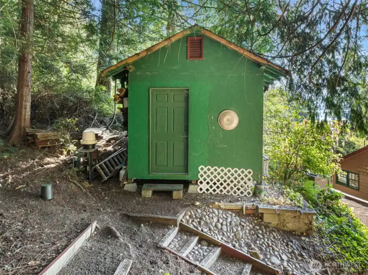 out building shed