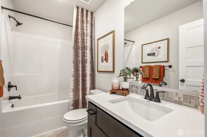 Full bath Jr Suite example only