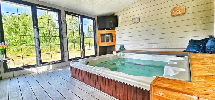 Spa vibes in the Hot Tub