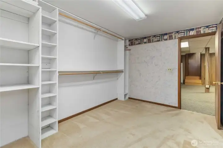 Extra Room in Basement- Many Options