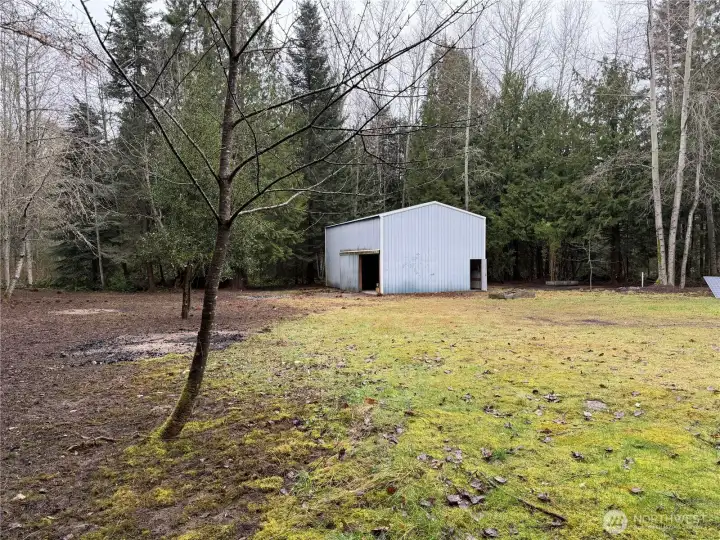 24'x36' two-story garage