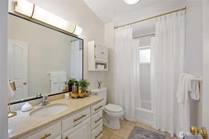 Full bath on upper floor