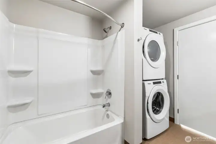 In unit energy efficient washer/dryer In unit energy efficient washer/dryer