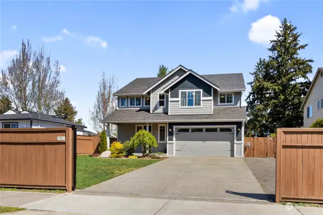 Welcome to this gorgeous fully fenced home with gated entry in Fern Hill!