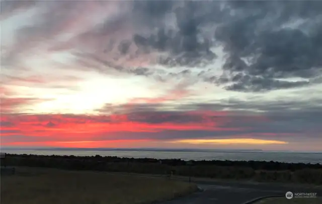 ONE OF THE FANTASTIC SUNRISES ALONG THE JETTY!