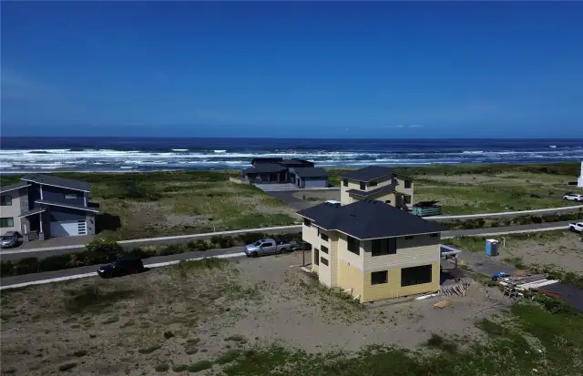 Tier 3 view position! Compare to what you see from 90% of the homes in Seabrook :-)