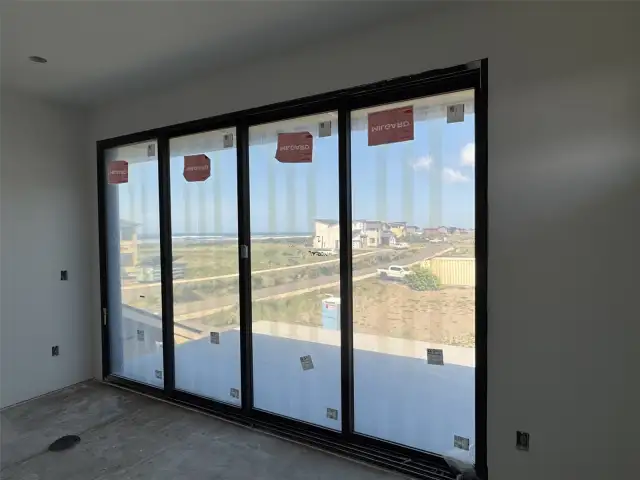 Full slide out wall onto primary view deck