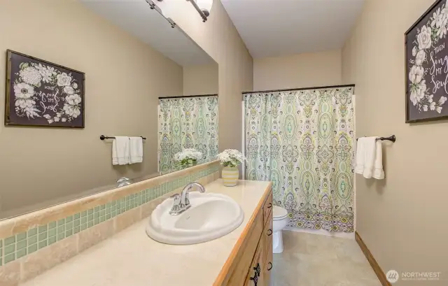 Main bathroom