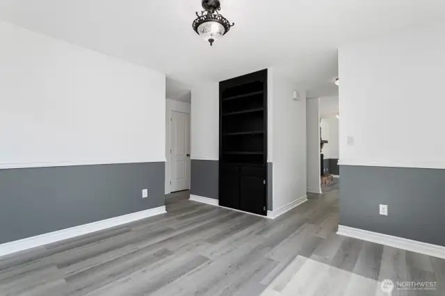 Dedicated dining area, ideally situated just off the kitchen for effortless entertaining and everyday ease.