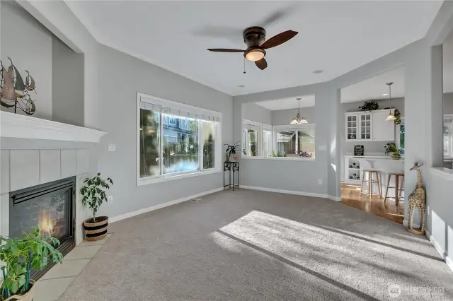 family room, emphasizing its spaciousness