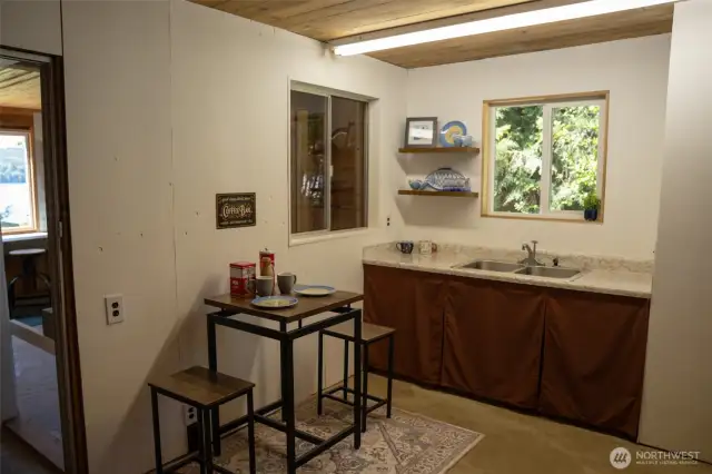 Kitchenette