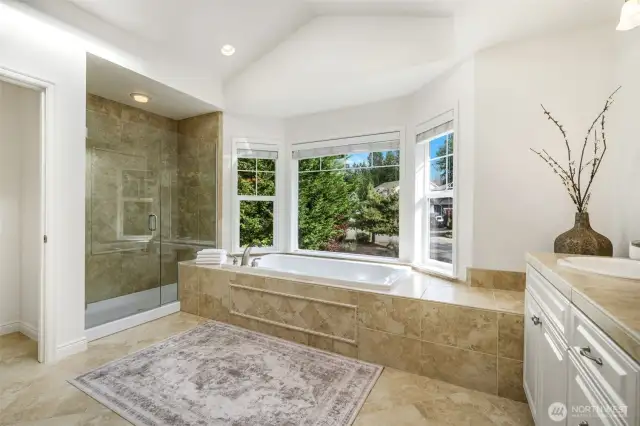 5 Piece Spa Bathroom w/ Ceramic Tile, Separate Shower & Toilet Room