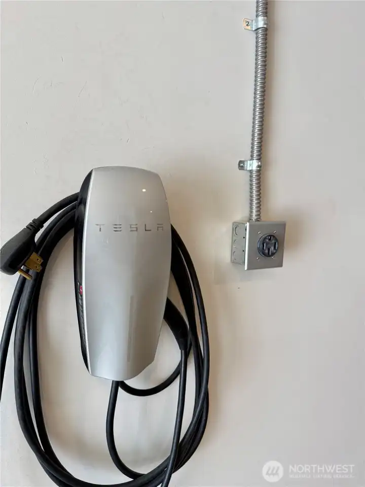 The installed Tesla Fast Charger.